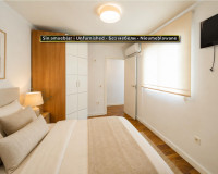 Resale - Apartment / Flat - Torrevieja - Parque de las Naciones