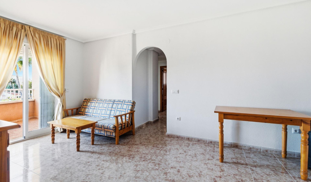 Resale - Apartment / Flat - Torrevieja - Playa de los locos