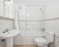 Resale - Apartment / Flat - Torrevieja - Playa de los locos