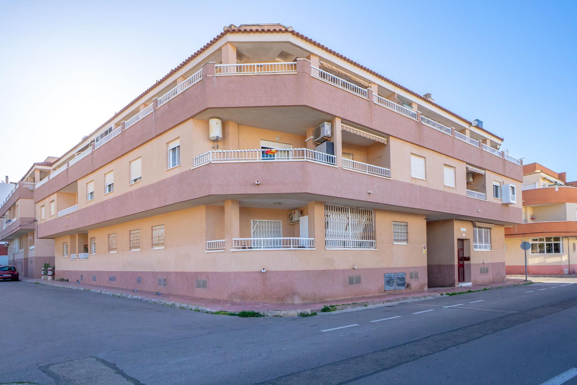 Resale - Apartment / Flat - Torrevieja - Playa de los locos