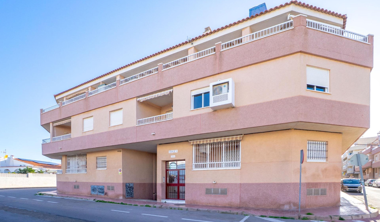 Resale - Apartment / Flat - Torrevieja - Playa de los locos