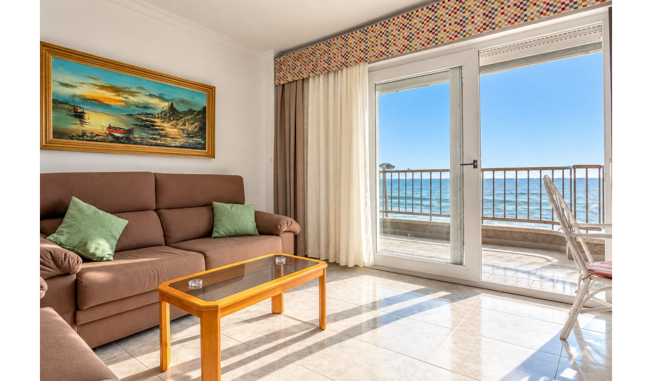 Resale - Apartment / Flat - Torrevieja - Playa de los Locos