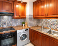 Resale - Apartment / Flat - Torrevieja - Playa de los Locos