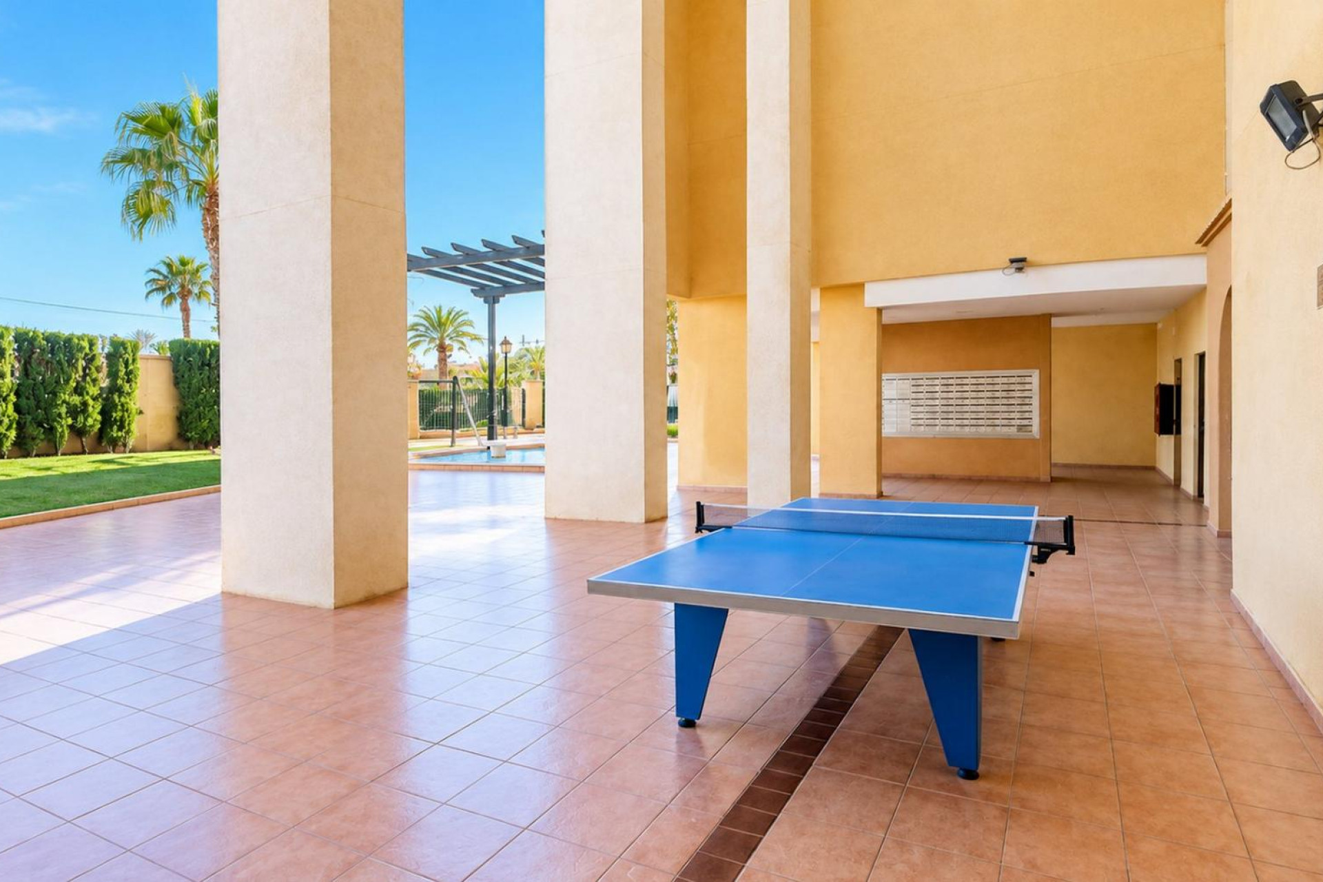 Resale - Apartment / Flat - Torrevieja - Playa de los Locos