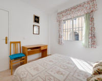 Resale - Apartment / Flat - Torrevieja - playa de los naufragos