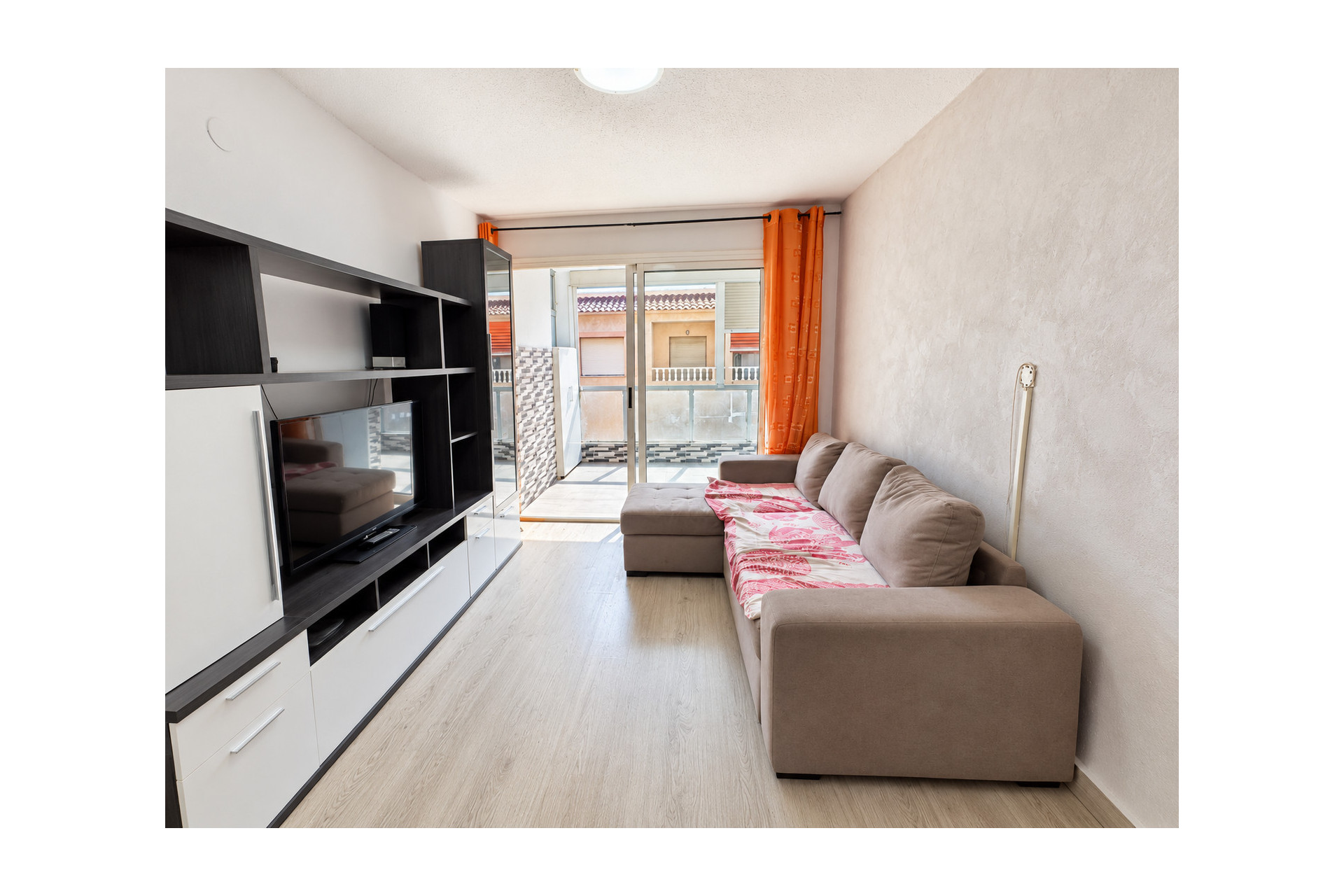 Resale - Apartment / Flat - Torrevieja - playa de los naufragos
