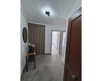 Resale - Apartment / Flat - Torrevieja - Playa del Acequión