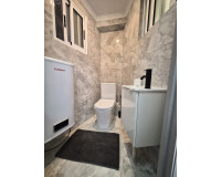 Resale - Apartment / Flat - Torrevieja - Playa del Acequión