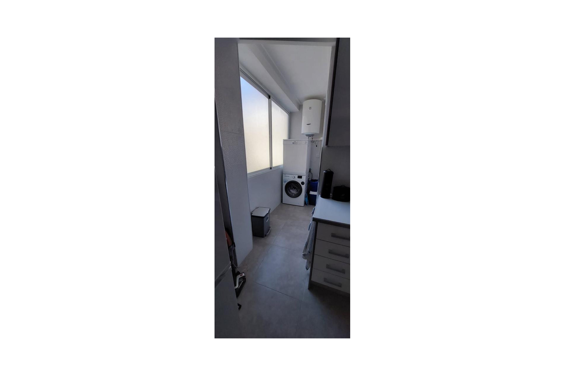 Resale - Apartment / Flat - Torrevieja - Playa del Acequión