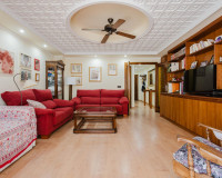 Resale - Apartment / Flat - Torrevieja - Playa del Acequión