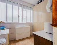Resale - Apartment / Flat - Torrevieja - Playa del Acequión