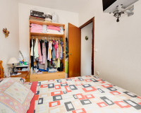 Resale - Apartment / Flat - Torrevieja - Playa del Acequión