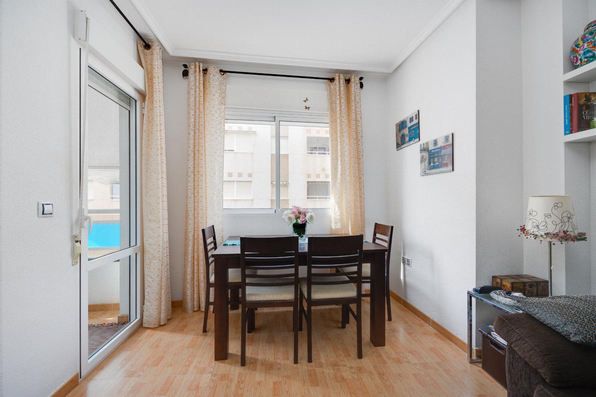 Resale - Apartment / Flat - Torrevieja - Playa del Acequión