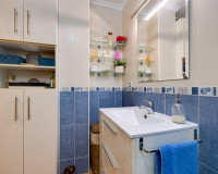Resale - Apartment / Flat - Torrevieja - Playa del Acequión