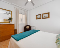 Resale - Apartment / Flat - Torrevieja - Playa del Acequión