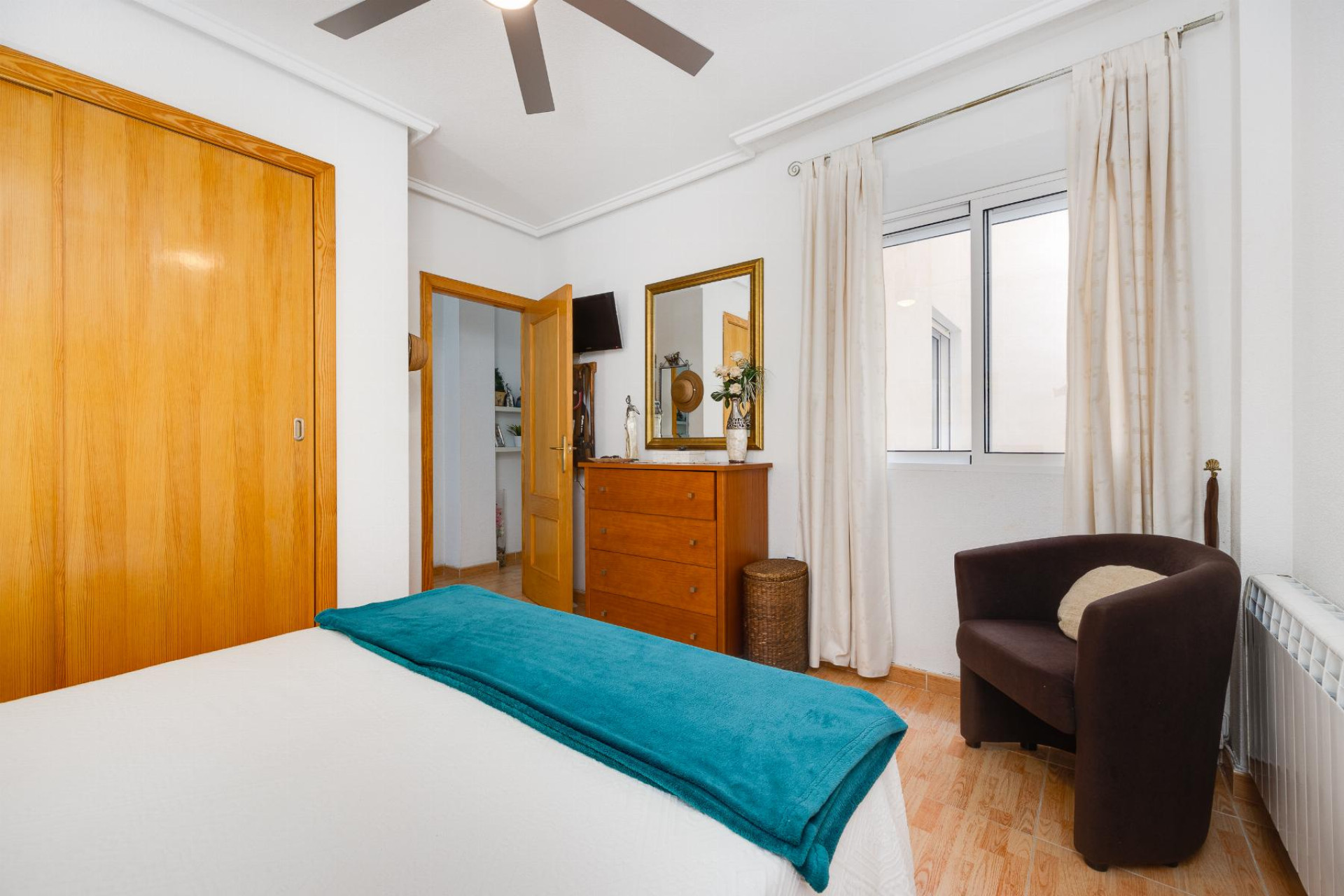 Resale - Apartment / Flat - Torrevieja - Playa del Acequión
