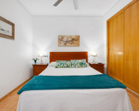 Resale - Apartment / Flat - Torrevieja - Playa del Acequión