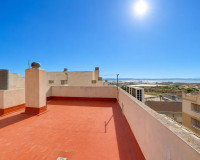 Resale - Apartment / Flat - Torrevieja - Playa del Acequión