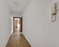 Resale - Apartment / Flat - Torrevieja - Playa del Acequión