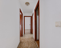 Resale - Apartment / Flat - Torrevieja - Playa del Acequión