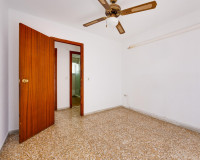 Resale - Apartment / Flat - Torrevieja - Playa del Acequión