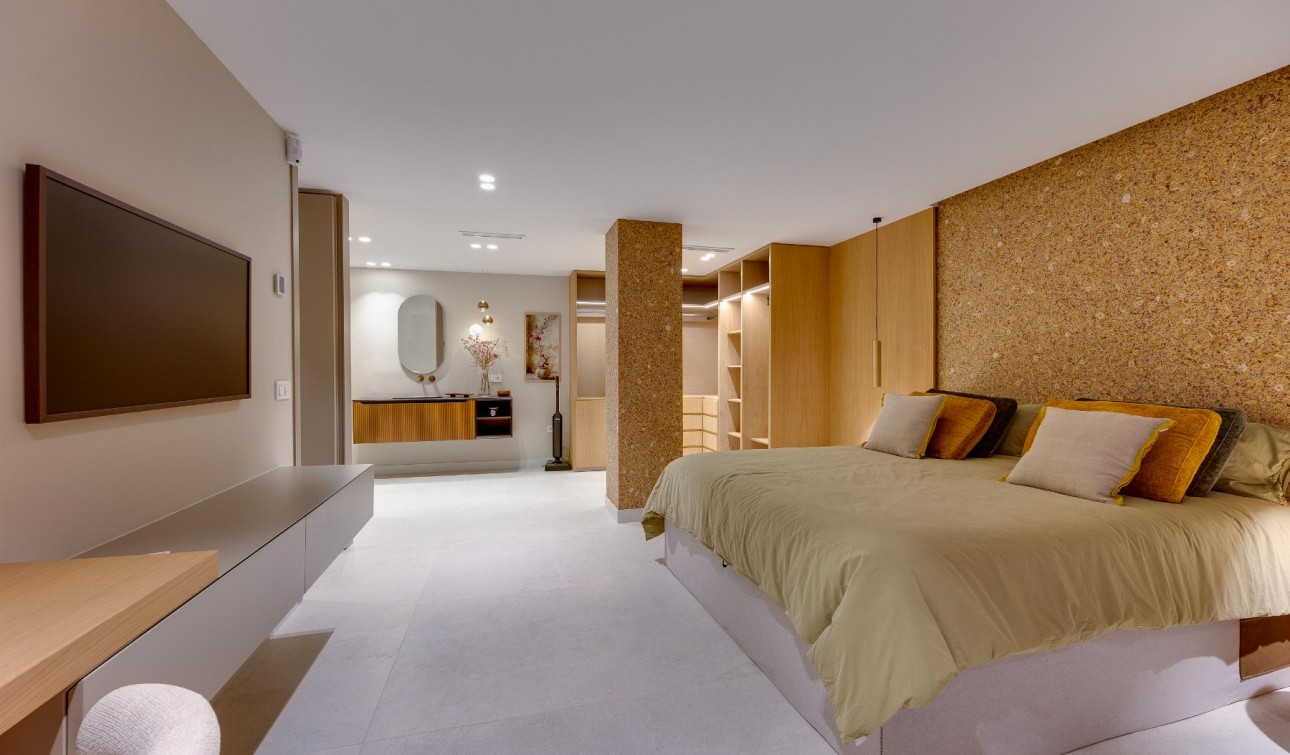 Resale - Apartment / Flat - Torrevieja - Playa del Acequión