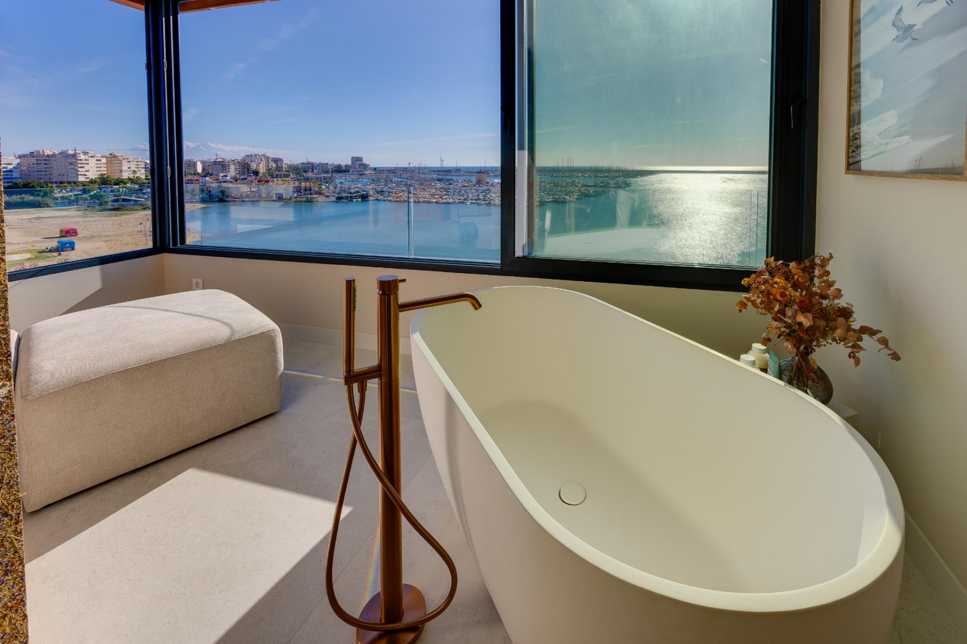 Resale - Apartment / Flat - Torrevieja - Playa del Acequión