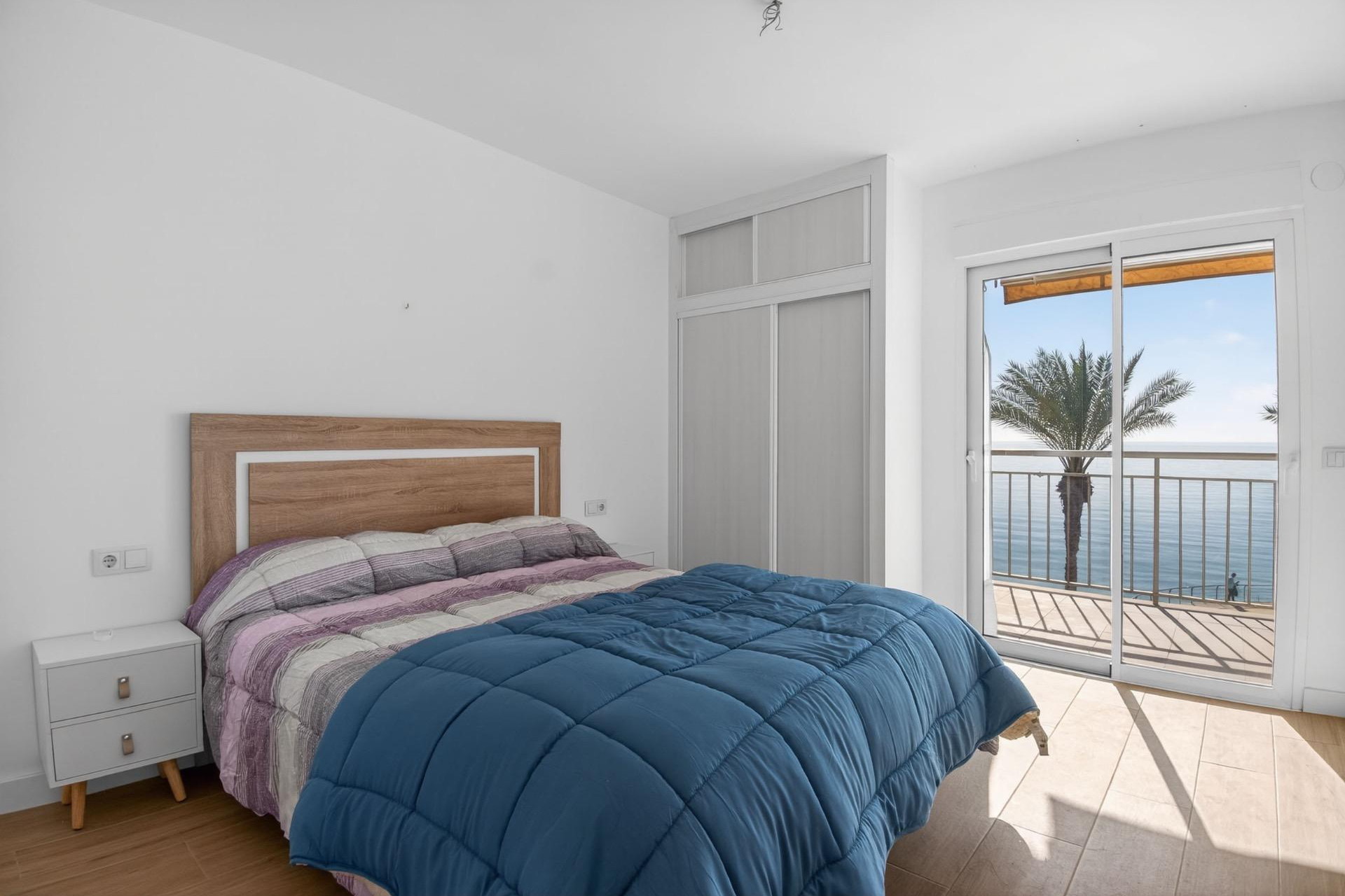 Resale - Apartment / Flat - Torrevieja - Playa del cura