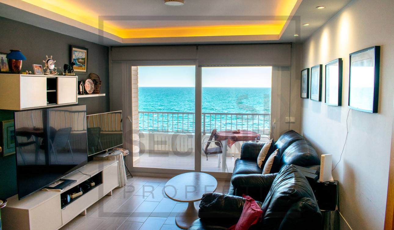 Resale - Apartment / Flat - Torrevieja - Playa del Cura