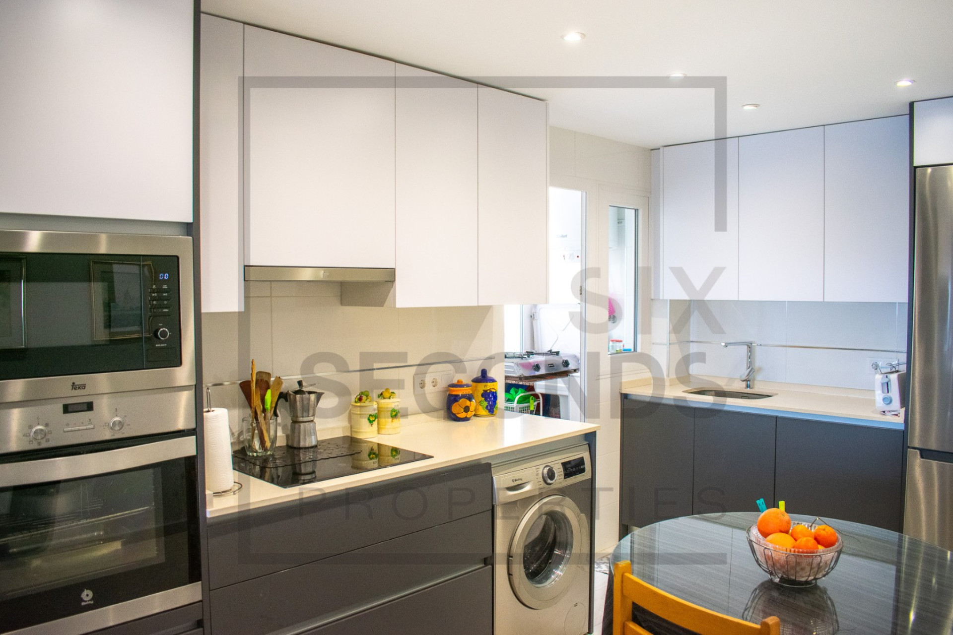 Resale - Apartment / Flat - Torrevieja - Playa del Cura