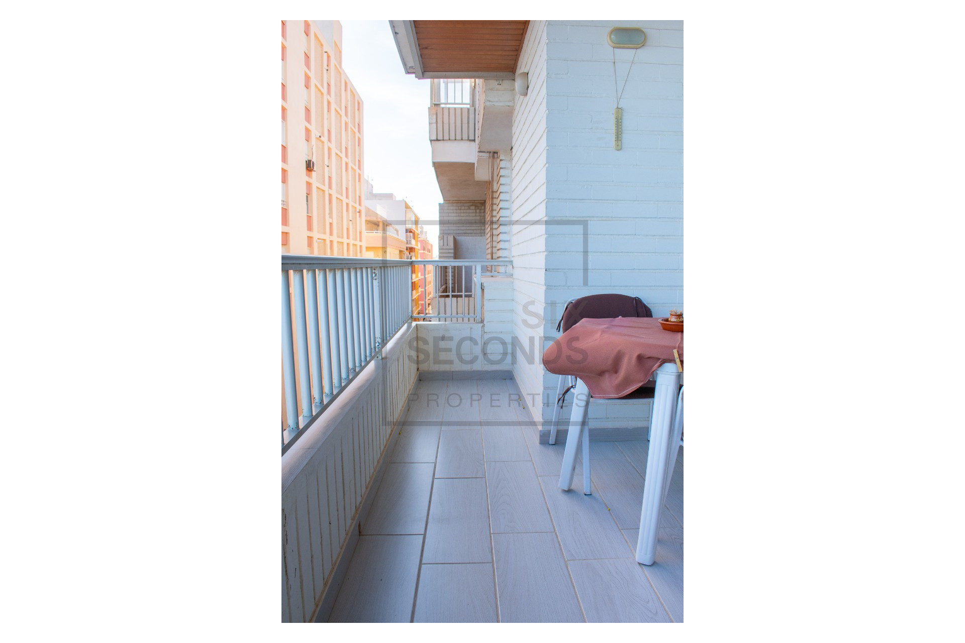 Resale - Apartment / Flat - Torrevieja - Playa del Cura