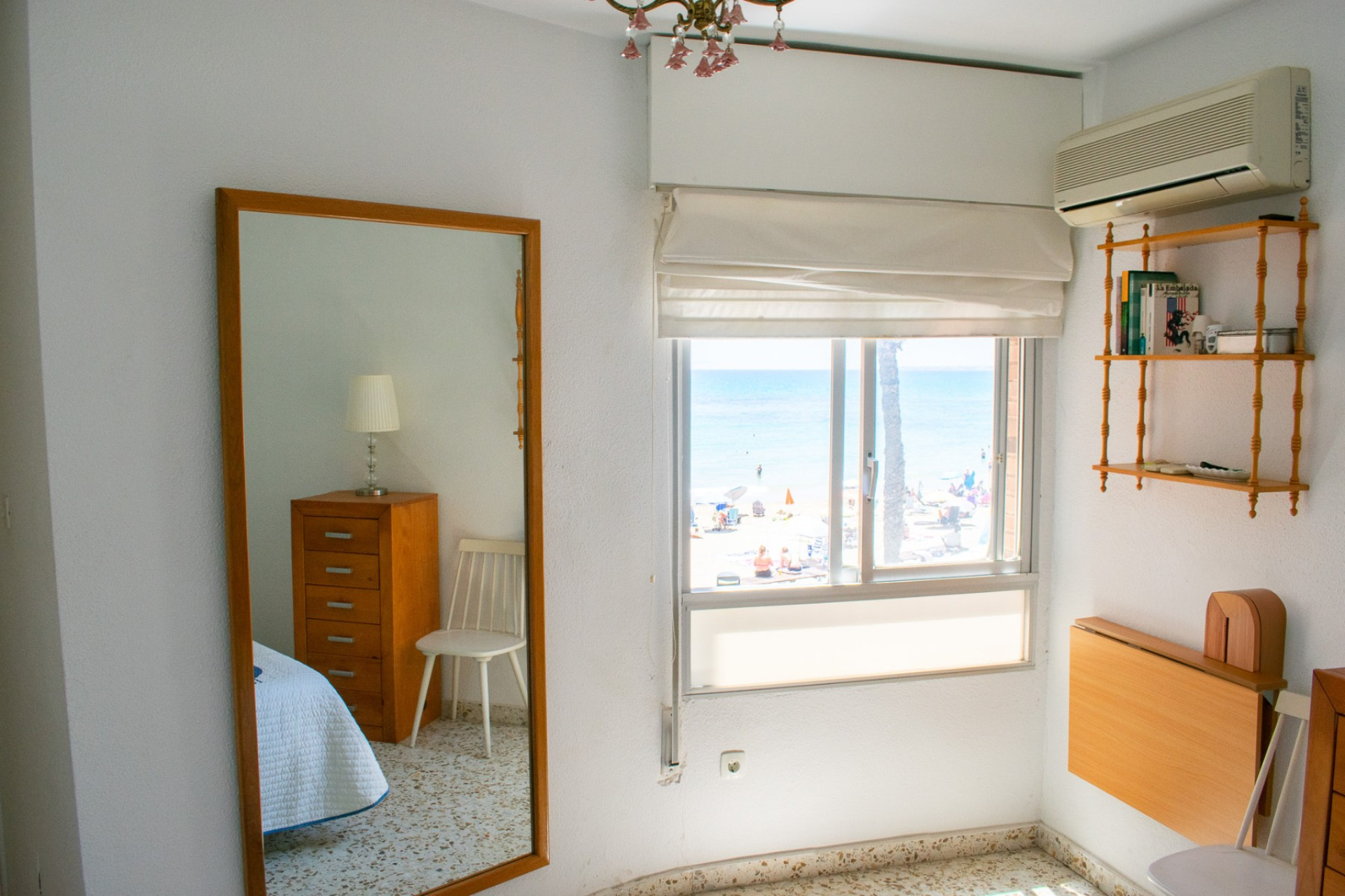 Resale - Apartment / Flat - Torrevieja - Playa del Cura