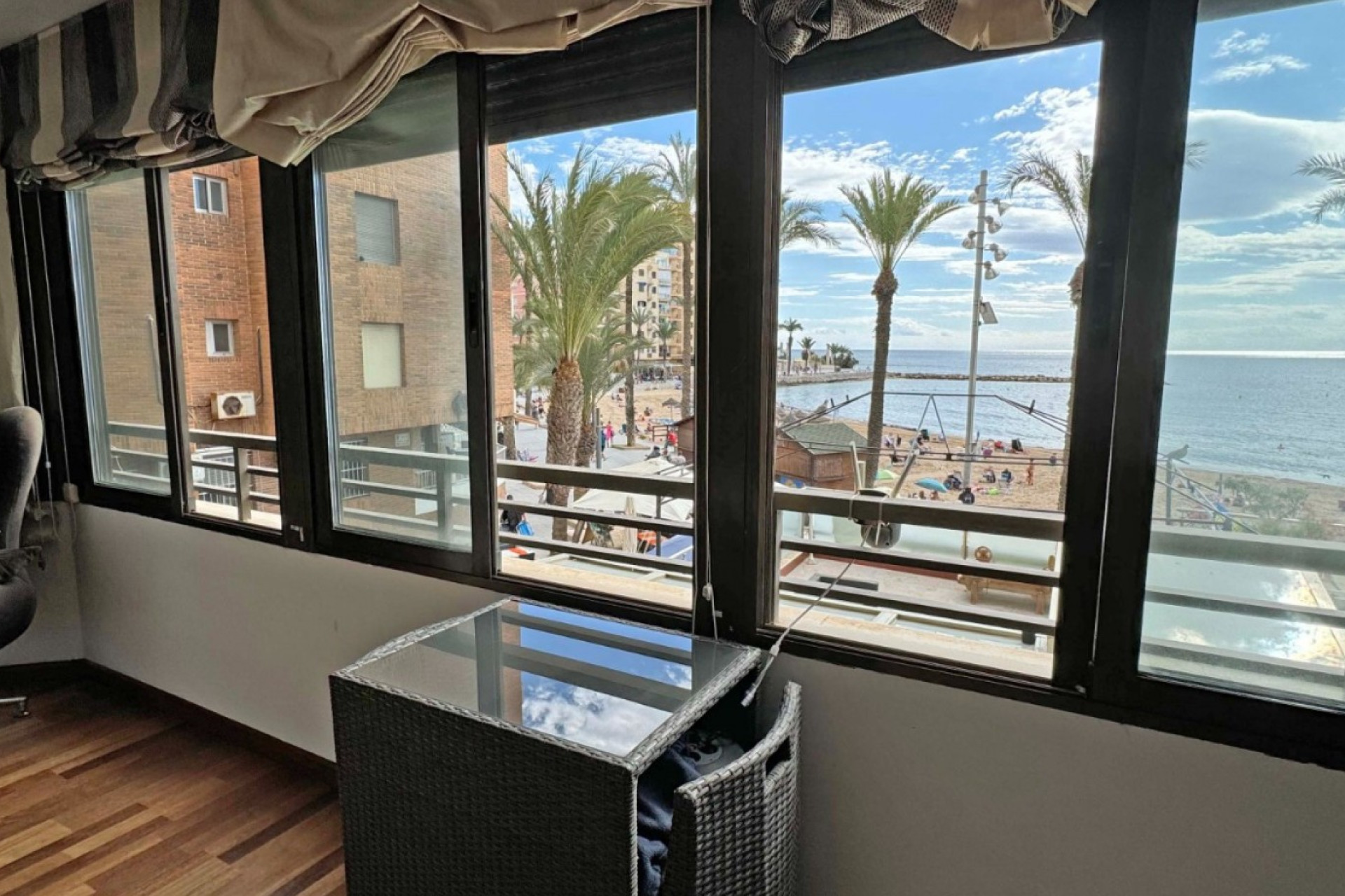 Resale - Apartment / Flat - Torrevieja - Playa del Cura