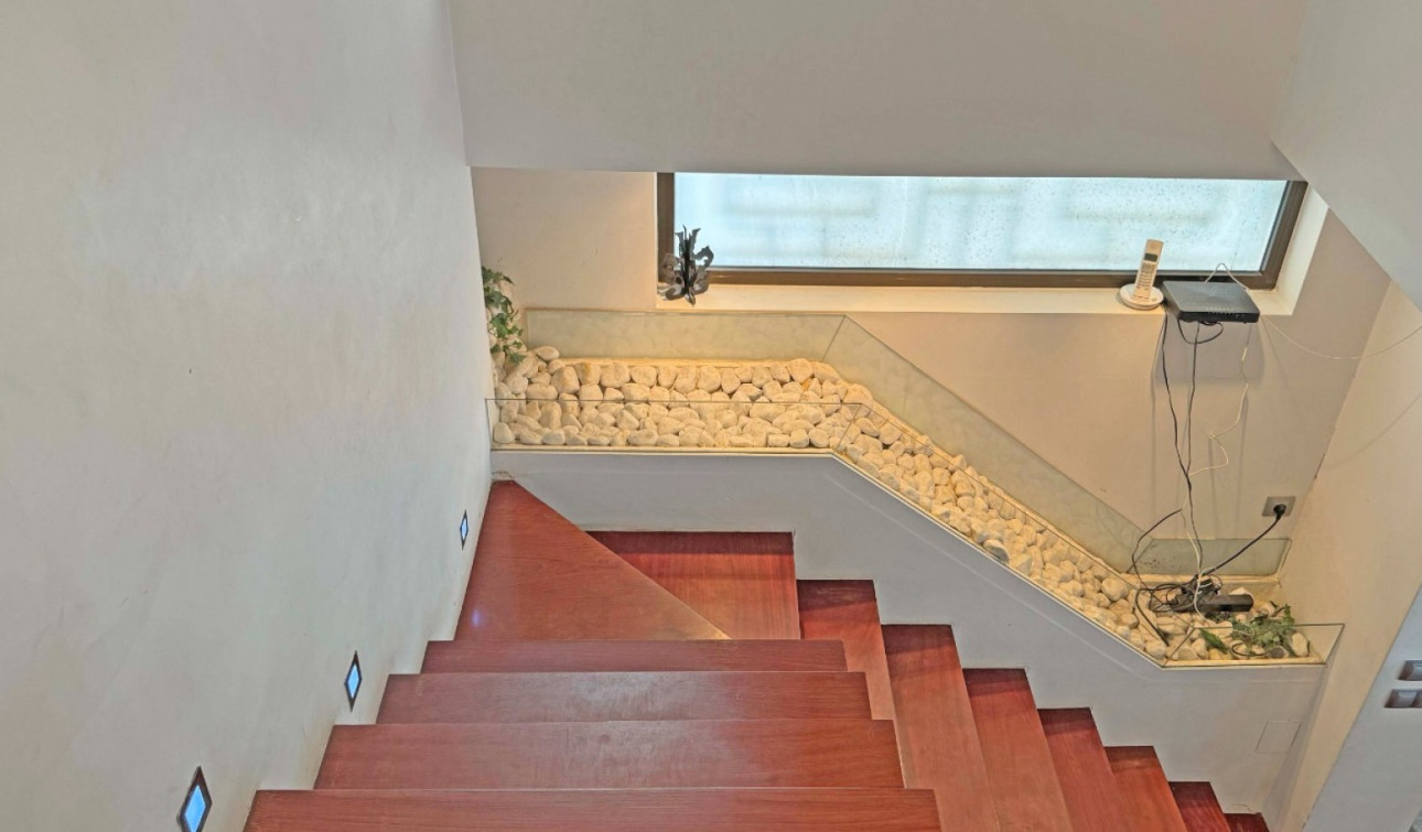 Resale - Apartment / Flat - Torrevieja - Playa del Cura