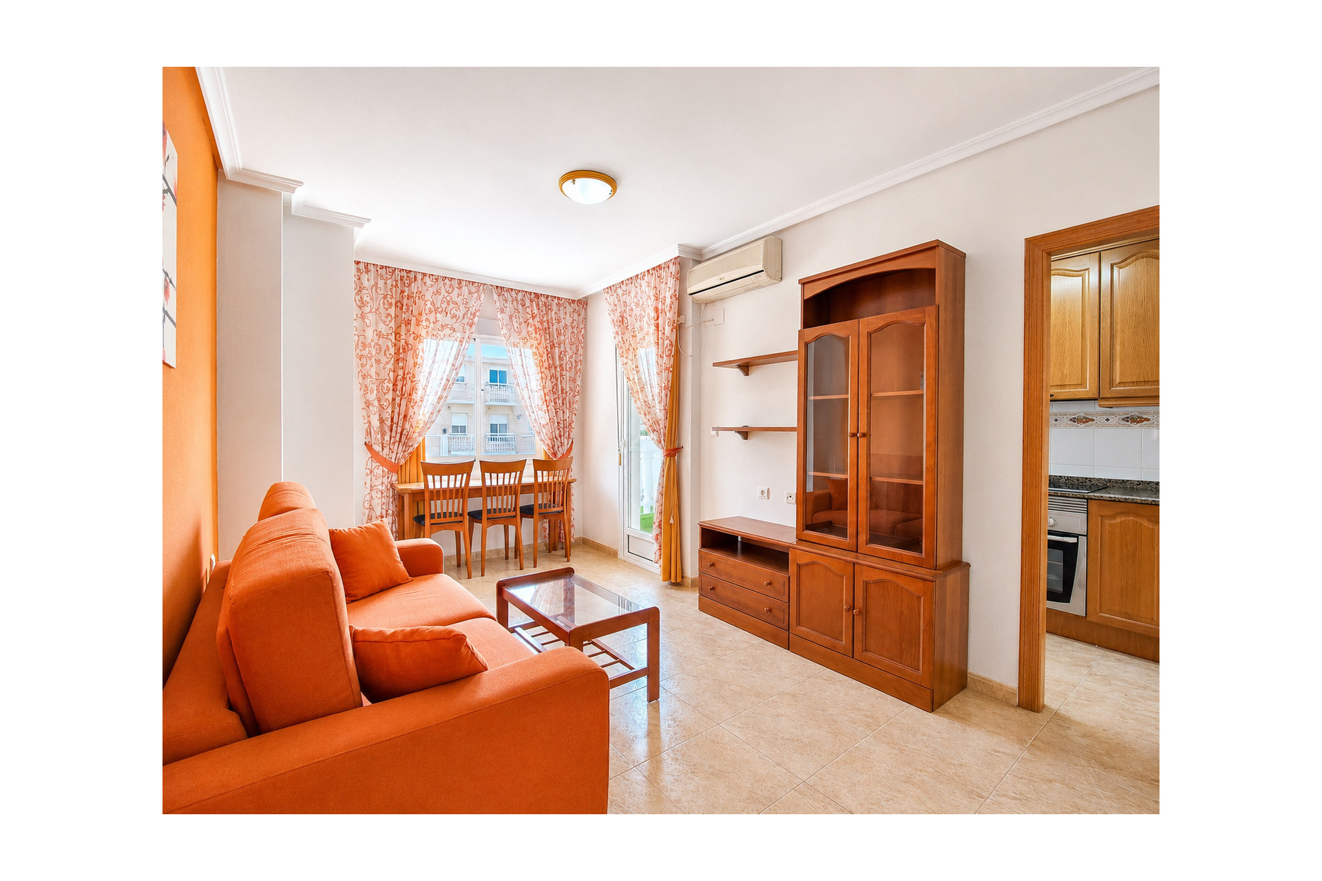 Resale - Apartment / Flat - Torrevieja - Playa del Cura