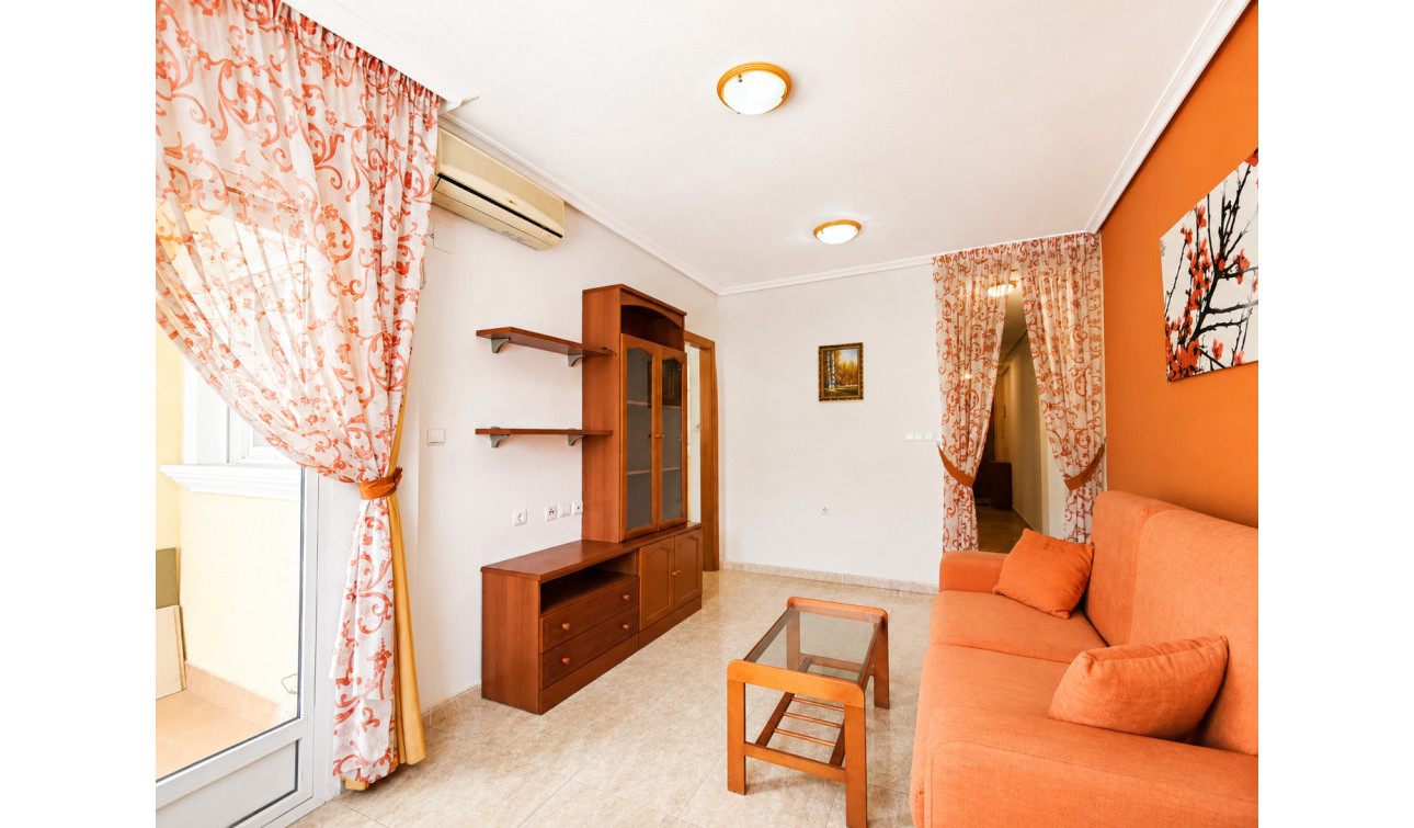 Resale - Apartment / Flat - Torrevieja - Playa del Cura