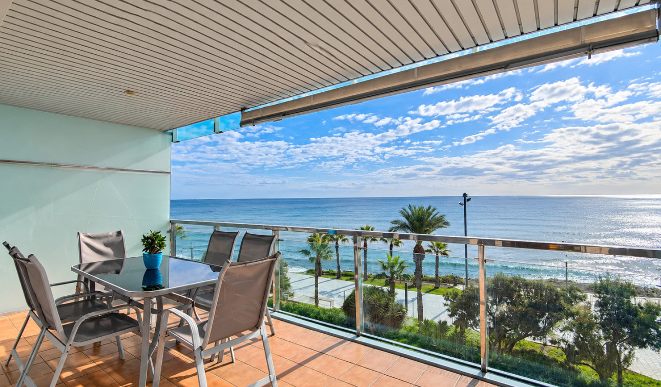 Resale - Apartment / Flat - Torrevieja - Playa del Cura