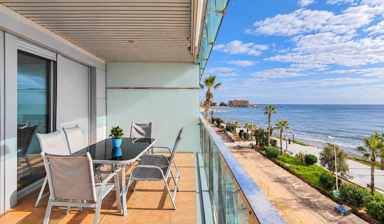 Resale - Apartment / Flat - Torrevieja - Playa del Cura