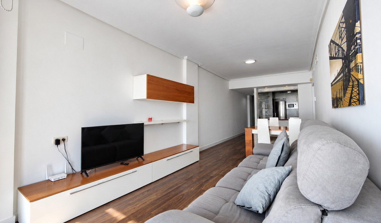 Resale - Apartment / Flat - Torrevieja - Playa del Cura