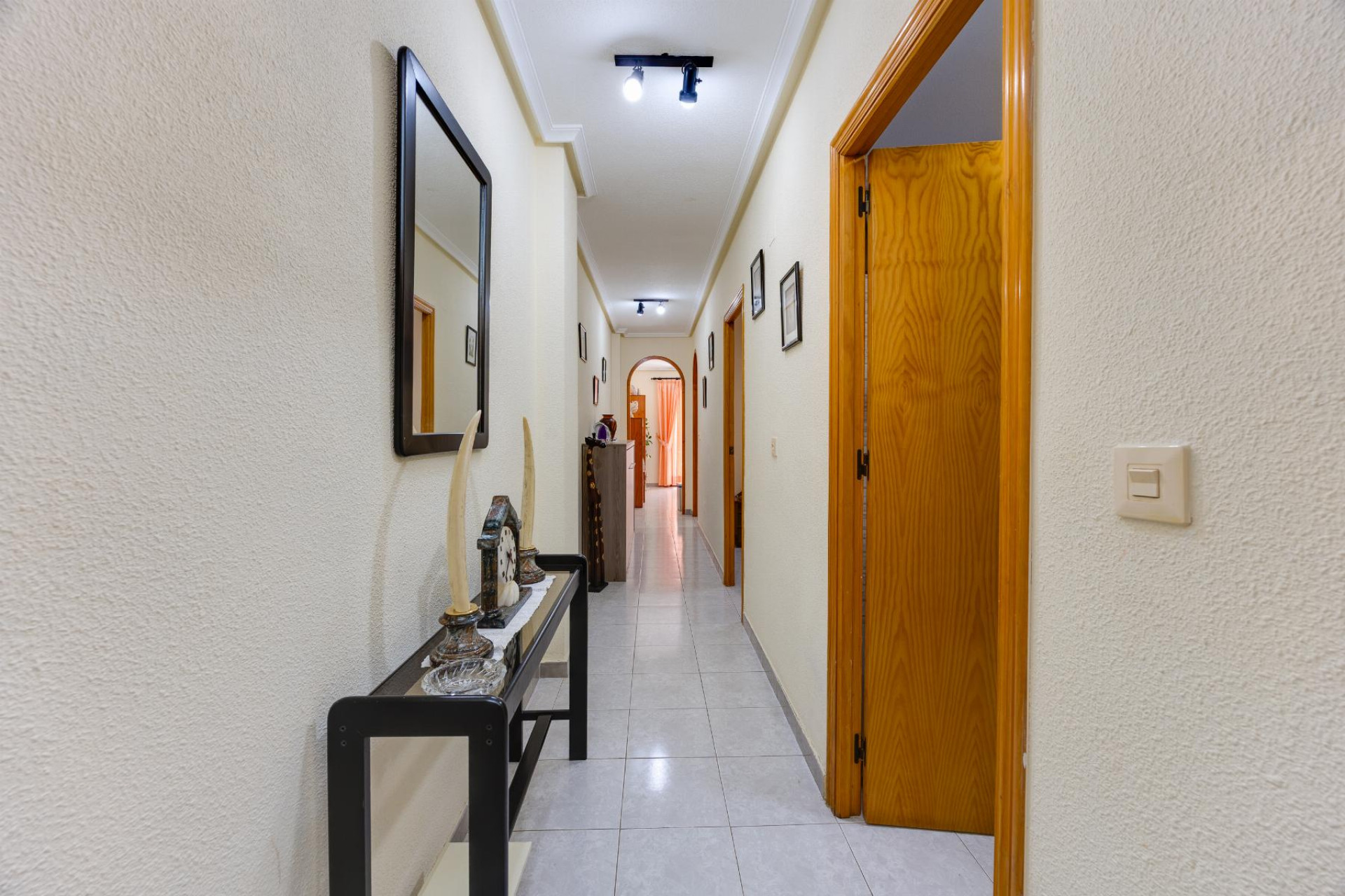 Resale - Apartment / Flat - Torrevieja - Playa del Cura
