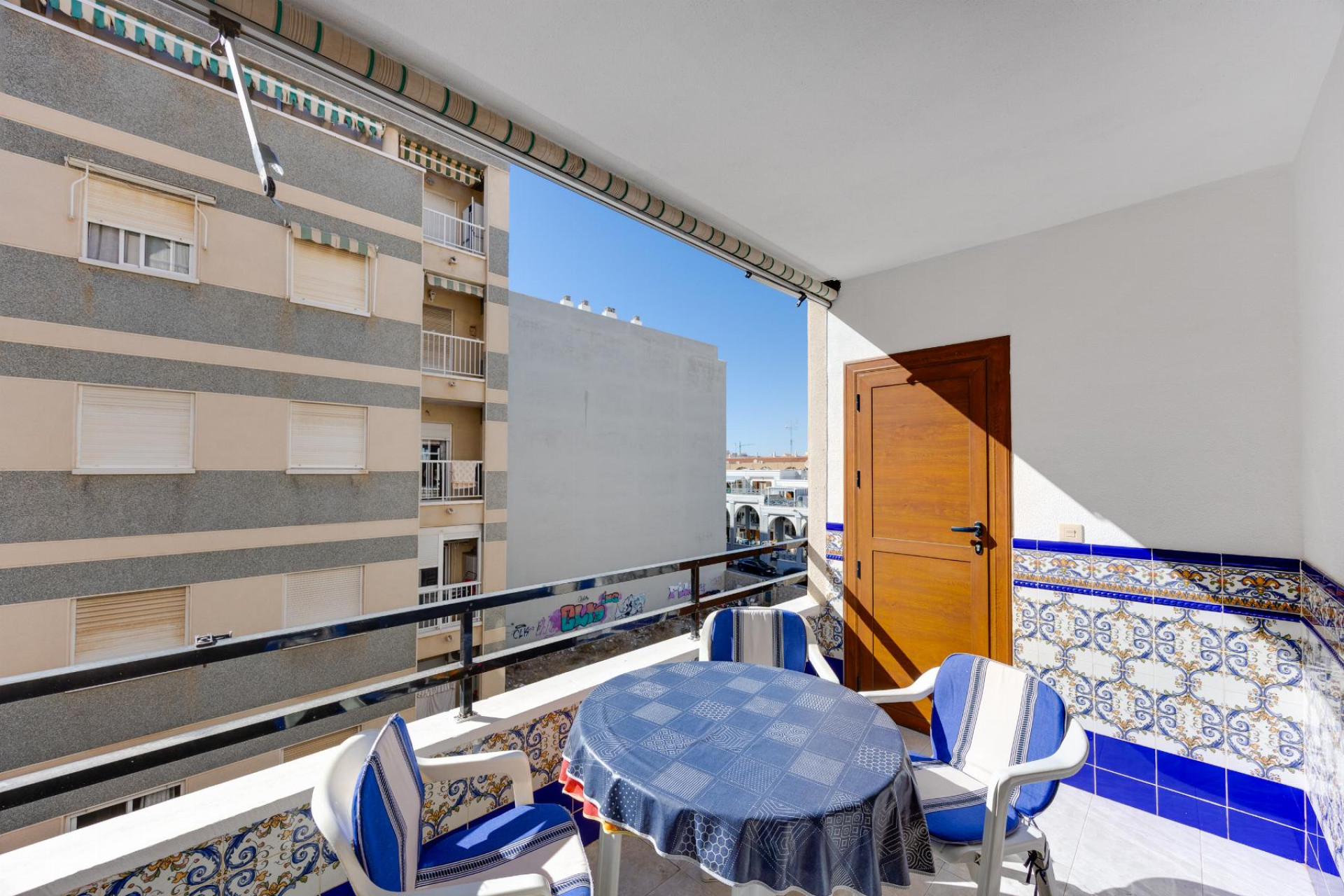 Resale - Apartment / Flat - Torrevieja - Playa del Cura