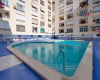 Resale - Apartment / Flat - Torrevieja - Playa del Cura