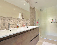 Resale - Apartment / Flat - Torrevieja - Punta Prima