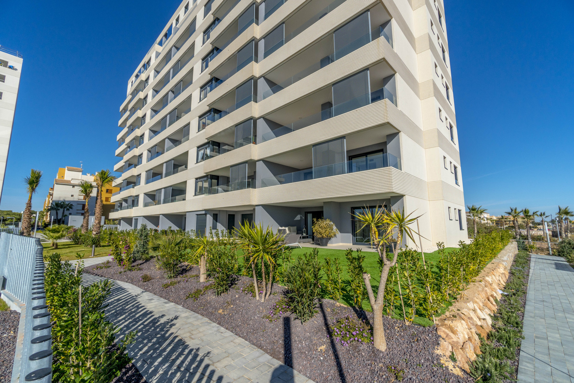 Resale - Apartment / Flat - Torrevieja - Punta Prima