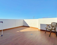 Resale - Apartment / Flat - Torrevieja - Punta Prima