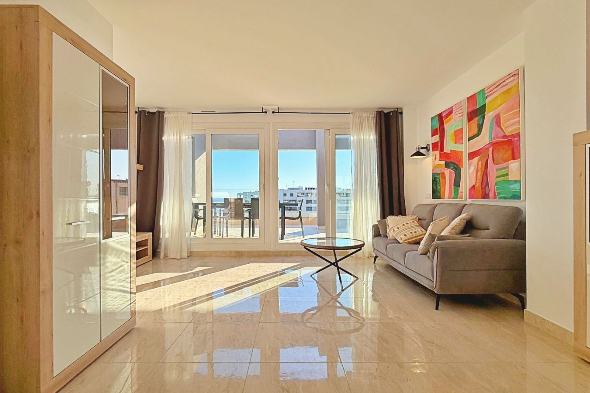 Resale - Apartment / Flat - Torrevieja - Punta Prima