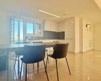 Resale - Apartment / Flat - Torrevieja - Punta Prima