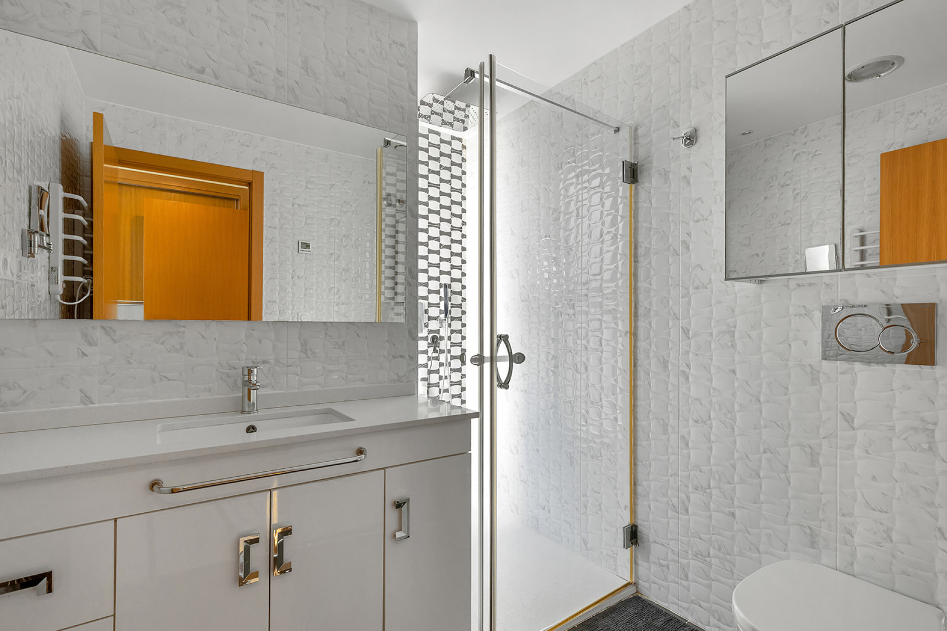 Resale - Apartment / Flat - Torrevieja - Punta Prima