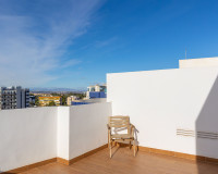 Resale - Apartment / Flat - Torrevieja - Punta Prima