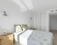 Resale - Apartment / Flat - Torrevieja - Punta Prima